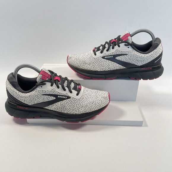 Brooks Trace 1 Women’s Running Shoes Sneakers White Black Pink Size 9 - Picture 3 of 12
